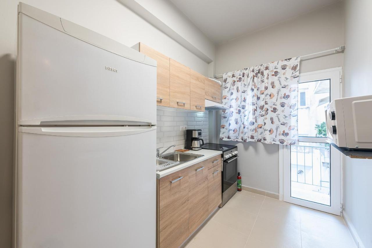 Modern City Apartment By Cloudkeys Athen Exterior foto